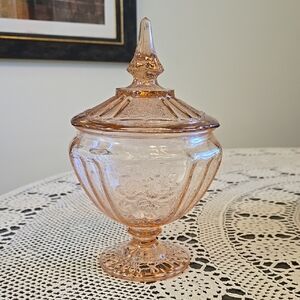 Anchor Hocking pink depression covered candy dish